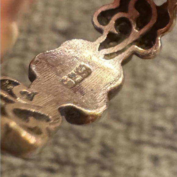 Textured Silver Ring - Picture 4 of 5